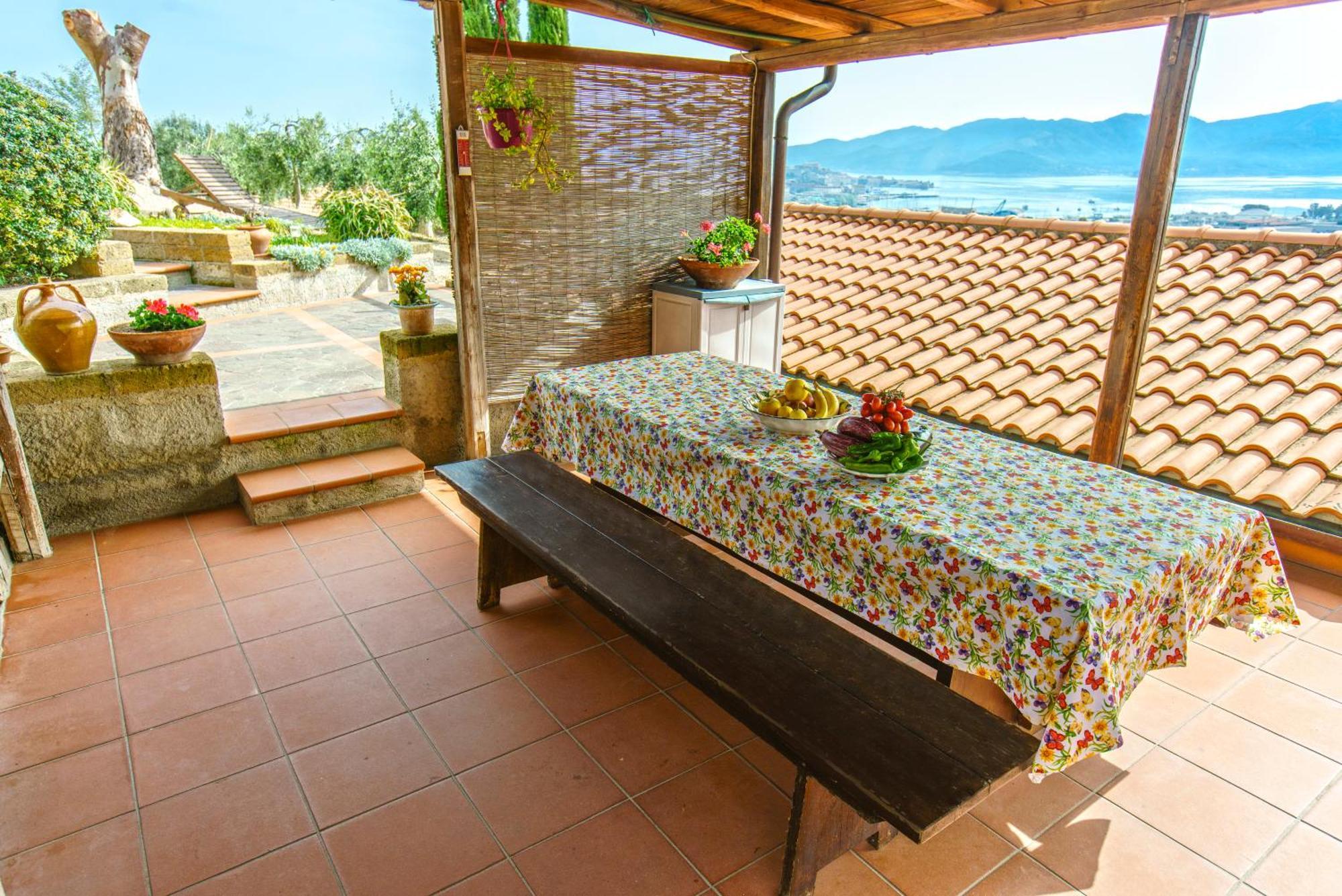Appartamenti Bellavista By Helloelba ปอร์โตแฟร์ราโย ภายนอก รูปภาพ