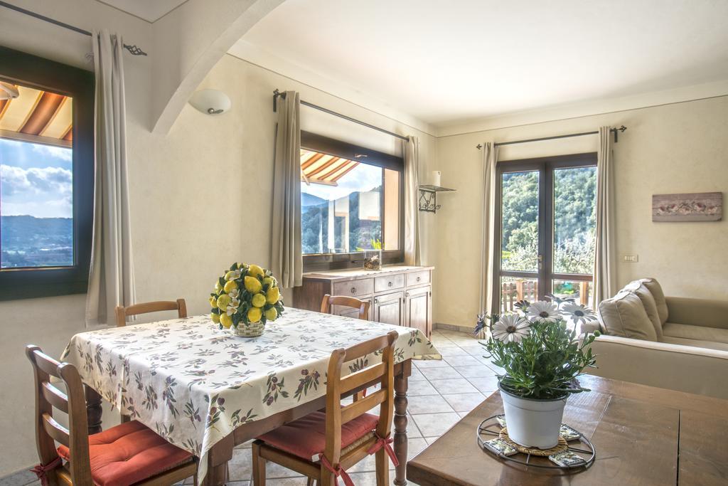 Appartamenti Bellavista By Helloelba ปอร์โตแฟร์ราโย ภายนอก รูปภาพ
