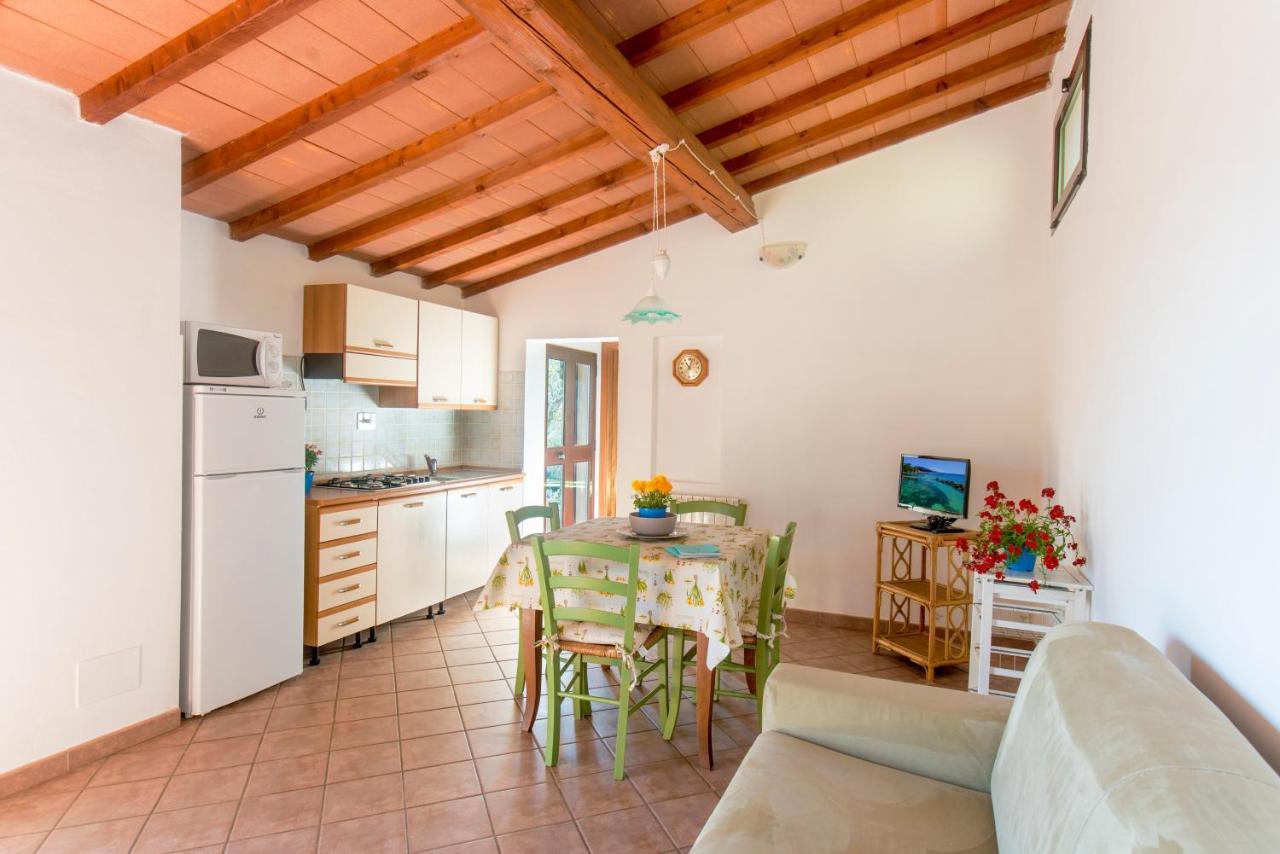Appartamenti Bellavista By Helloelba ปอร์โตแฟร์ราโย ภายนอก รูปภาพ